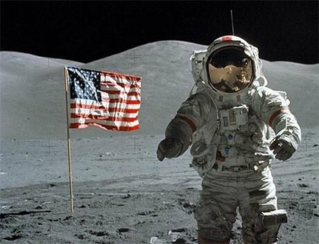 Άραγε υπάρχουν ακόμα οι σημαίες των αστροναυτών στη σελήνη;