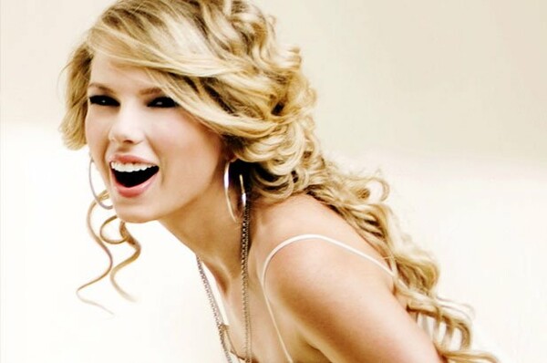 Taylor Swift: η πιο καλοπληρωμένη «καλλιτέχνις» κατά Forbes