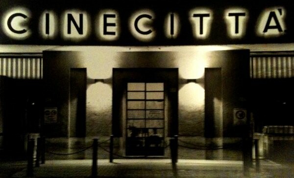 Ποιός θα σώσει την Cinecittà;