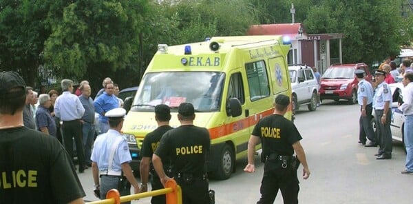 Πανικός σε σχολείο της Κρήτης με μαθήτρια που απειλούσε να αυτοκτονήσει στις τουαλέτες