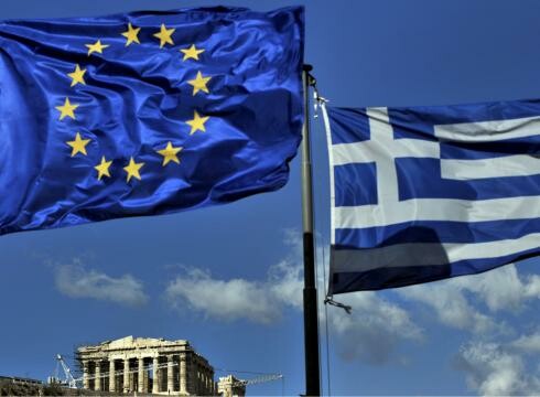 «Ανάπτυξη το 2014 βλέπει η τρόικα για την Ελλάδα»