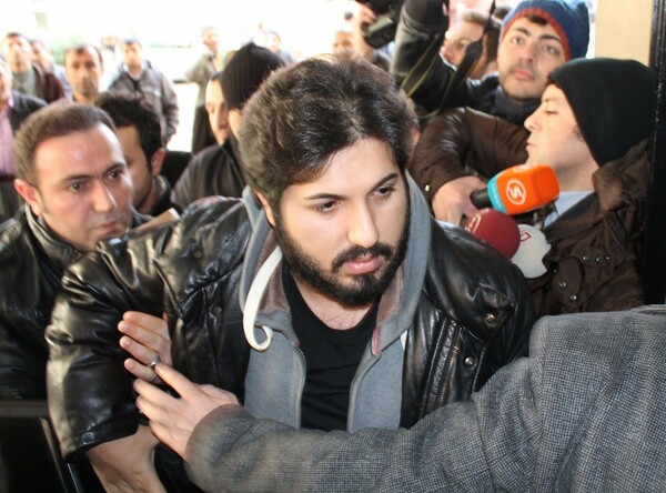 Ο Ρεζά Ζαράμπ κατέθεσε ότι προέβη σε δωροδοκίες για να βγει από τις τουρκικές φυλακές