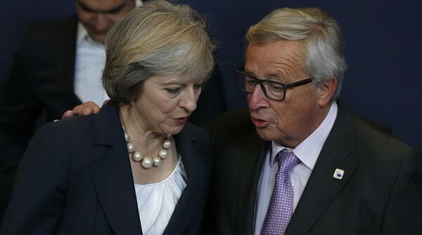 Γιούνκερ: Συμφωνία σε πρώτη φάση για το Brexit - Περνάμε στη δεύτερη φάση