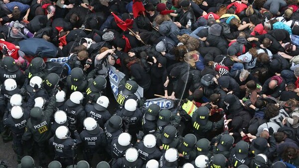 Επεισόδια στη διαμαρτυρία του Blockupy στη Φρανκφούρτη