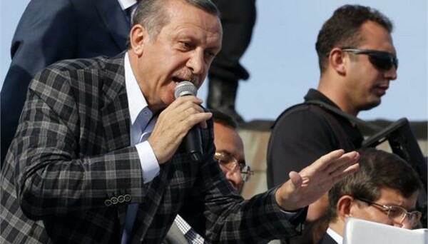 Ερντογάν: «Είστε έτοιμοι να διαδηλώσετε υπέρ μου;»
