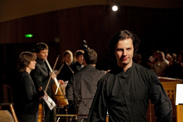 Η ορχήστρα MusicAeterna υπό τη διεύθυνση του Θεόδωρου Κουρεντζή αύριο στο Μέγαρο