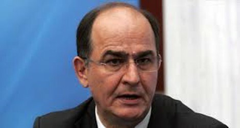 Διασωληνωμένος ο ευρωβουλευτής της ΝΔ