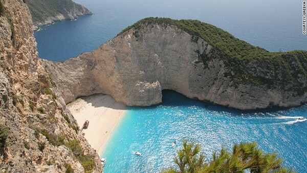 CNN: Τέσσερις ελληνικές παραλίες στις 100 κορυφαίες του κόσμου