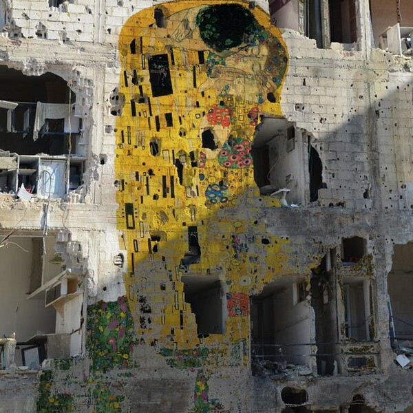 To «φιλί» της Συρίας γίνεται viral
