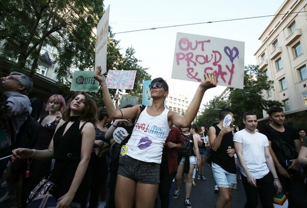 Υπερήφανη Αθήνα ξανά- Χιλιάδες άνθρωποι στο Pride της αγάπης, της ισότητας και της ελευθερίας