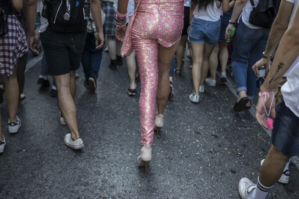 Το μεγάλο πάρτι του Pride στο Σύνταγμα: Βίντεο και φωτογραφίες από την γιορτή αγάπης στην Αθήνα