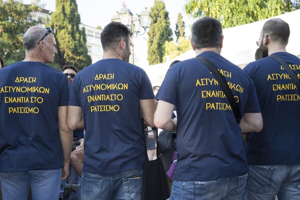 Το μεγάλο πάρτι του Pride στο Σύνταγμα: Βίντεο και φωτογραφίες από την γιορτή αγάπης στην Αθήνα