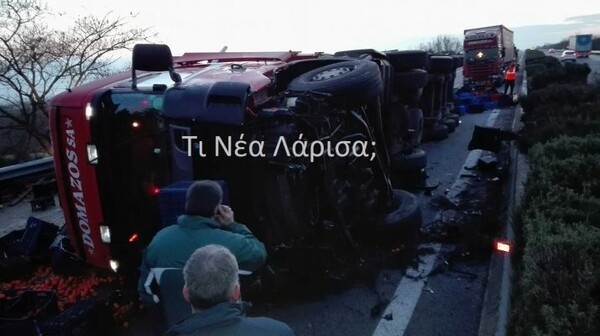 Ανατροπή νταλίκας στο Κιλελέρ - Κλειστό το ρεύμα της εθνικής οδού προς Θεσσαλονίκη
