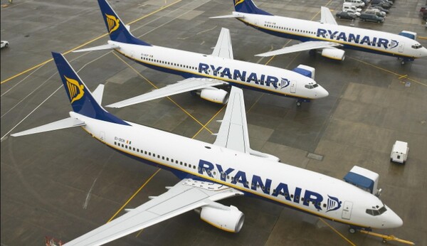 Πρωτόγνωρη κίνηση από την Ryanair για να γλιτώσει το χάος των απεργιών
