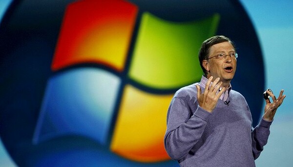 Bill Gates: «Εκπληκτική η τεχνολογία, αλλά δεν θα σώσει τον κόσμο»
