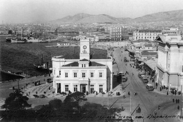 Θα ξαναχτίσουν το ρολόι του Πειραιά