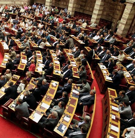 Με 153 «όχι» καταψηφίστηκε η πρόταση μομφής του ΣΥΡΙΖΑ προς την κυβέρνηση