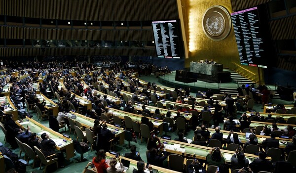 128 κράτη-μέλη ψήφισαν κατά της απόφασης των ΗΠΑ για την Ιερουσαλήμ στη Γενική Συνέλευση του ΟΗΕ