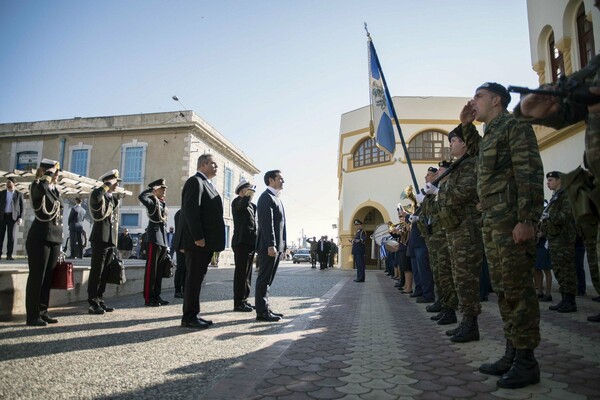 Τα Θεοφάνεια του Τσίπρα στην Κάλυμνο είχαν και εξαγγελίες