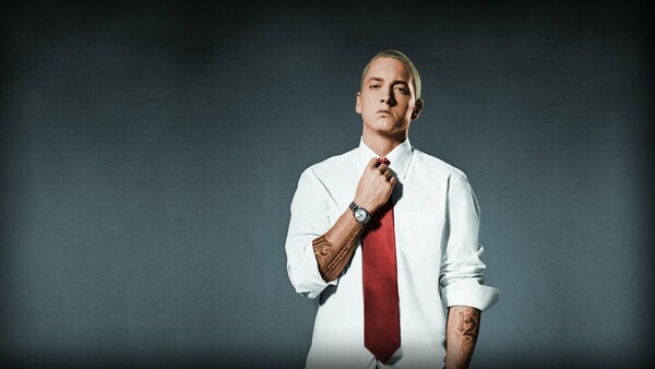 «Το Grindr ήταν ένα αστείο», λέει τώρα ο Eminem