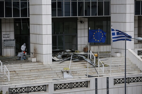 Με αιχμές κατά της κυβέρνησης η ανακοίνωση των δικαστών για την επίθεση στο Εφετείο