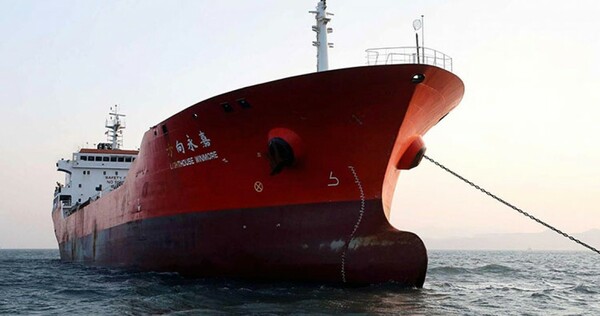 Η Νότια Κορέα κατέσχεσε πλοίο επειδή εκτιμά ότι μεταφέρει πετρέλαιο στη Β. Κορέα