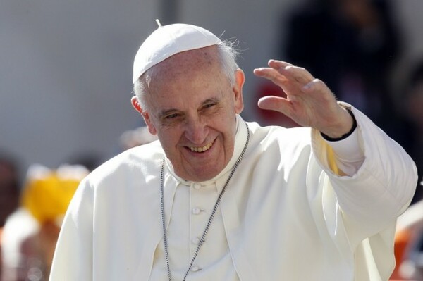Ο Πάπας ανακοίνωσε ιστορική επίσκεψη στη Μέση Ανατολή