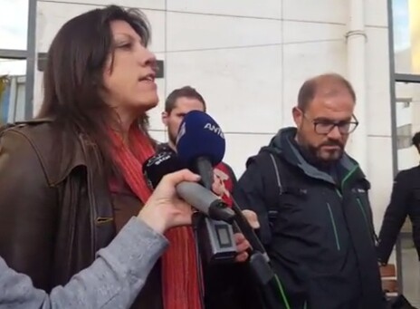 ΒΙΝΤΕΟ - Κωνσταντοπούλου στα «κάγκελα»: Τσίπρα έλα να με συλλάβεις