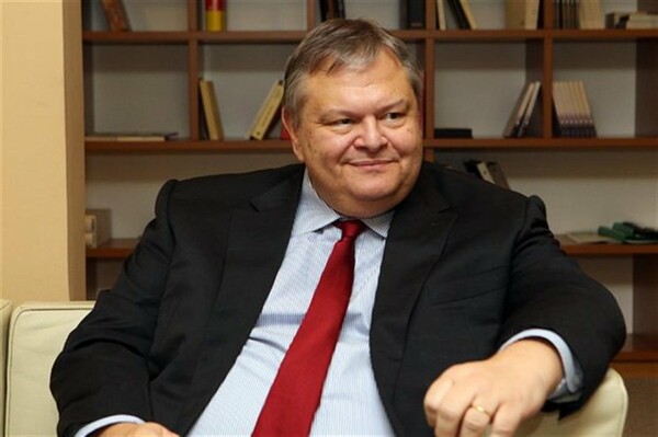 Βενιζέλος: Να ενισχυθούν οι δυνάμεις του προοδευτικού πόλου