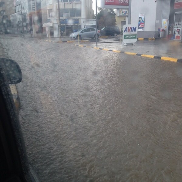 Πλημμύρισε η Αθήνα