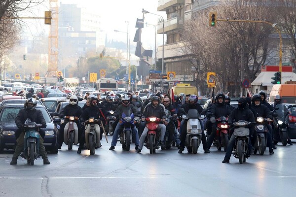 Μηχανοκίνητη πορεία στη Θεσσαλονίκη - Διαμαρτύρονται με αφορμή το συλλαλητήριο για τη Μακεδονία