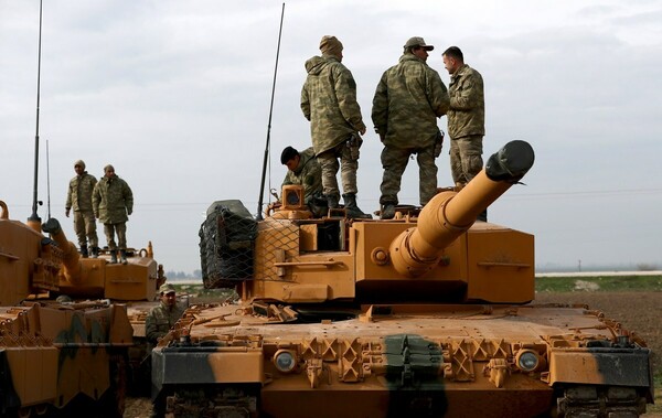 Ο τουρκικός στρατός εισήλθε στην Αφρίν της Συρίας
