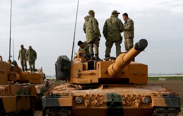 Ο τουρκικός στρατός εισήλθε στην Αφρίν της Συρίας