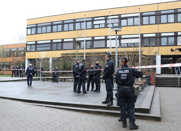 'Εφηβος δολοφόνησε συμμαθητή του σε σχολείο στη Γερμανία