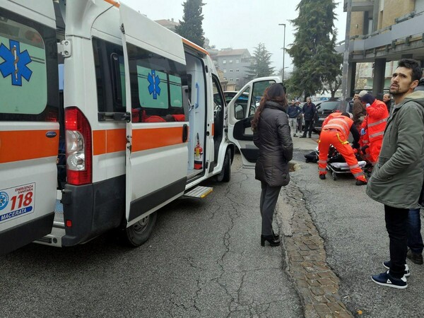 Συναγερμός στην κεντρική Ιταλία: Άνδρας άνοιξε πυρ εναντίον μεταναστών - Τέσσερις τραυματίες