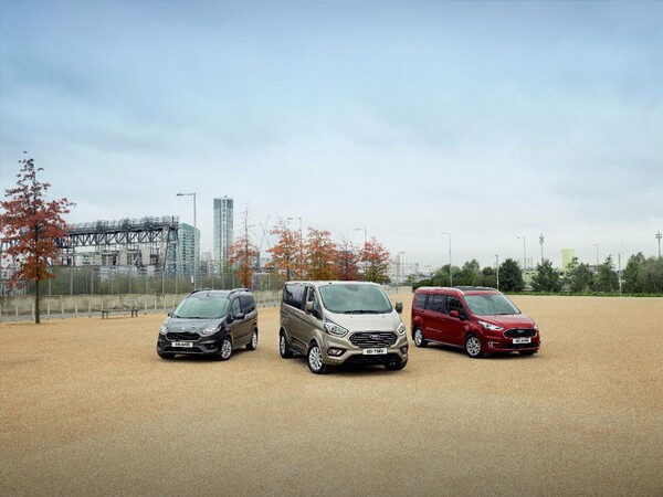 Ντεμπούτο για τη Νέα Οικογένεια Οχημάτων Μεταφοράς Προσωπικού Ford Tourneo στην Έκθεση των Βρυξελλών