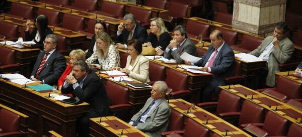 Σχεδόν οι μισοί έμειναν οι ΑΝΕΛ