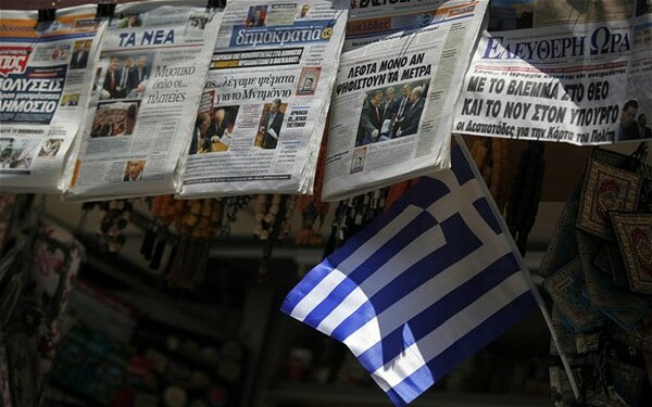 Bloomberg: «Αθήνα-Η ζωή επιστρέφει στην ομαλότητα»