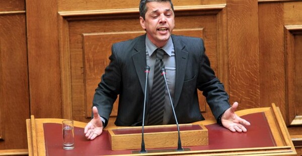 Βουλευτές Ν.Δ., ΠΑΣΟΚ και ΑΝΕΛ ψήφισαν κατά της άρσης ασυλίας Μπούκουρα και Αλεξόπουλου