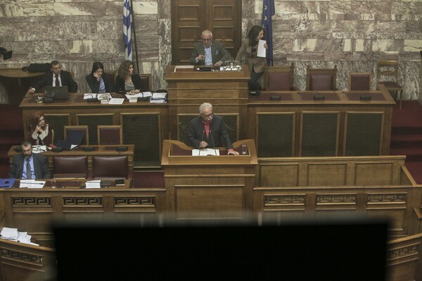 Ψηφίστηκε το νομοσχέδιο για τις αρμοδιότητες των μουφτήδων