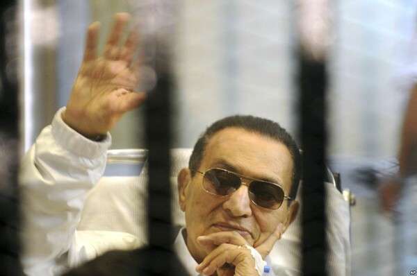 Αίγυπτος: Ένοχος για υπεξαίρεση χρημάτων ο πρώην πρόεδρος Μουμπάρακ