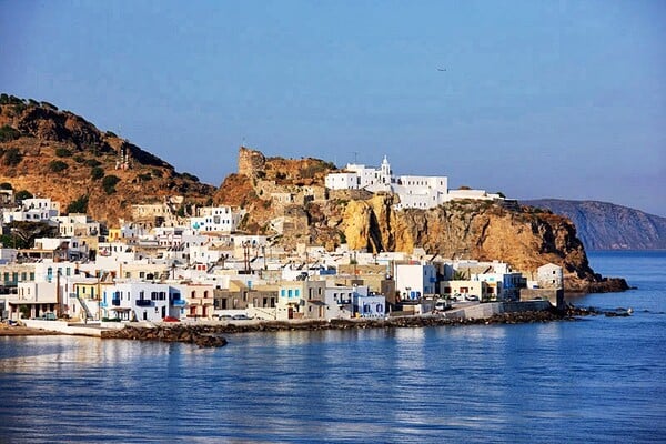 Ανεβαίνει ο υδράργυρος, βροχές στα βόρεια