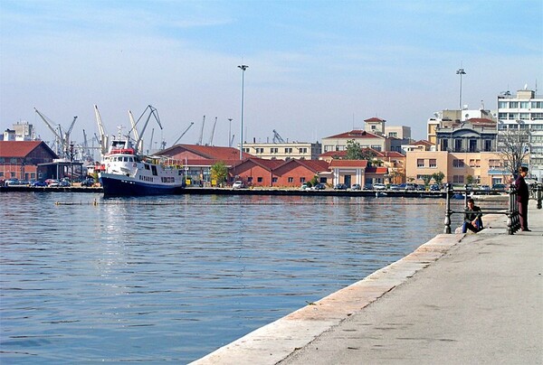 26χρονος ιερέας πνίγηκε στο λιμάνι της Θεσσαλονίκης