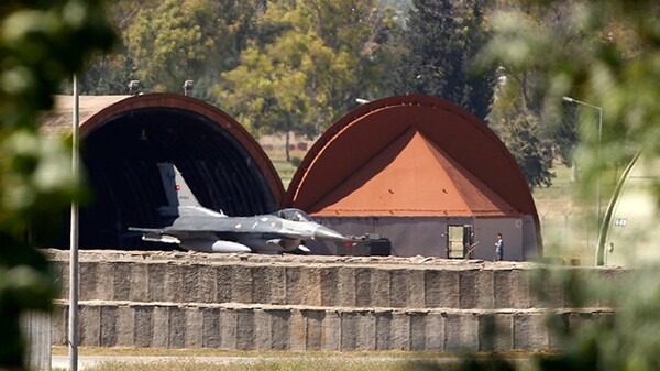 Η Άγκυρα δίνει τα εδάφη της στις ΗΠΑ για χτυπήματα στους τζιχαντιστές