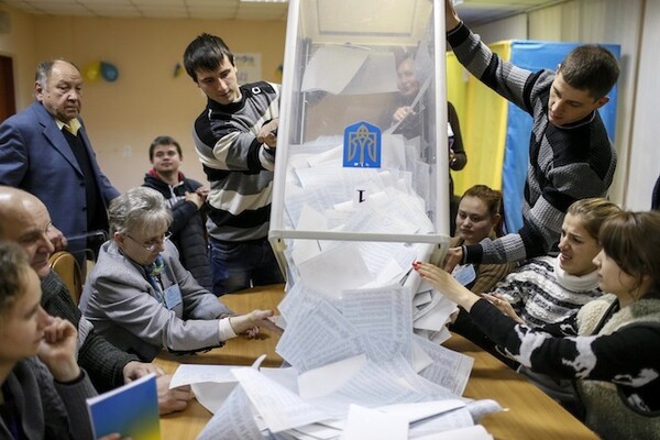 Θρίαμβος των φιλοευρωπαϊκών κομμάτων στις Ουκρανικές εκλογές
