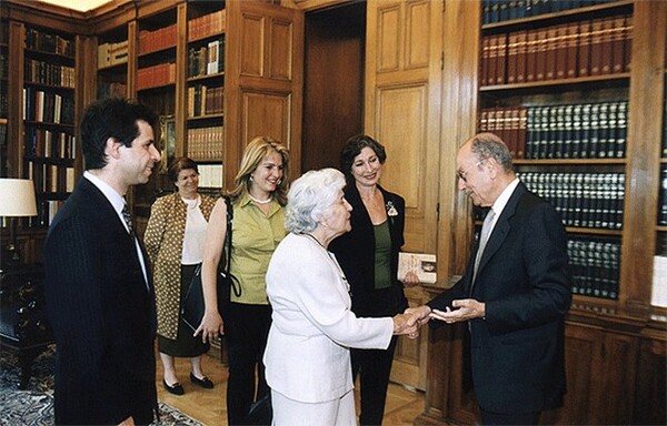 Πέθανε η «Γιαγιά όλων των Ποντίων»