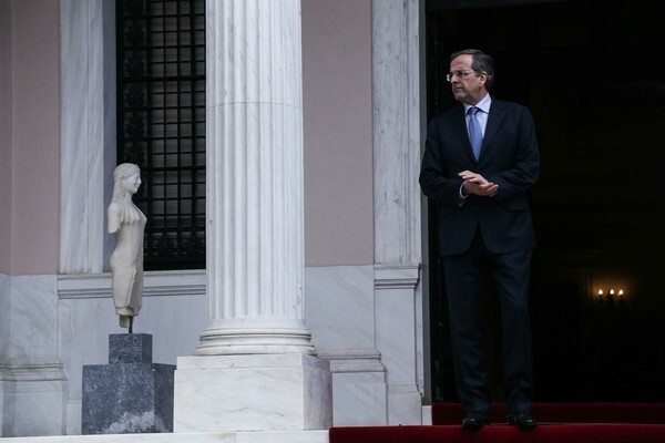 Ο Σαμαράς παραμένει πρωθυπουργός στο twitter