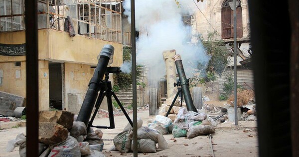 Οι τζιχαντιστές επιχειρούν για να καταλάβουν θέσεις των δυνάμεων του Άσαντ
