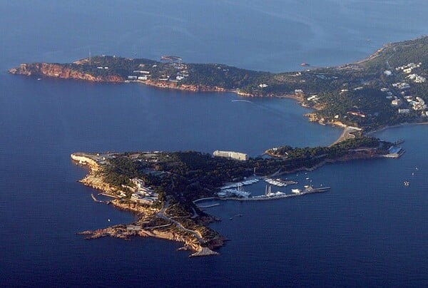 Μπλόκο από το ΣτΕ στην ανάπλαση του Αστέρα Βουλιαγμένης