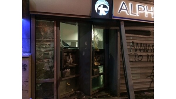 Eπεισόδια και συλλήψεις σε Αγρίνιο και Ηράκλειο